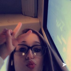 Meet your Posher, Naomi